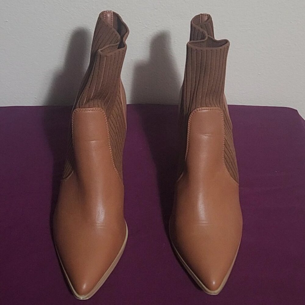 ‼️MAKE AN OFFER‼️Brown Faux Leather And Fabric Ankle Boots Pointed Toe Size 10